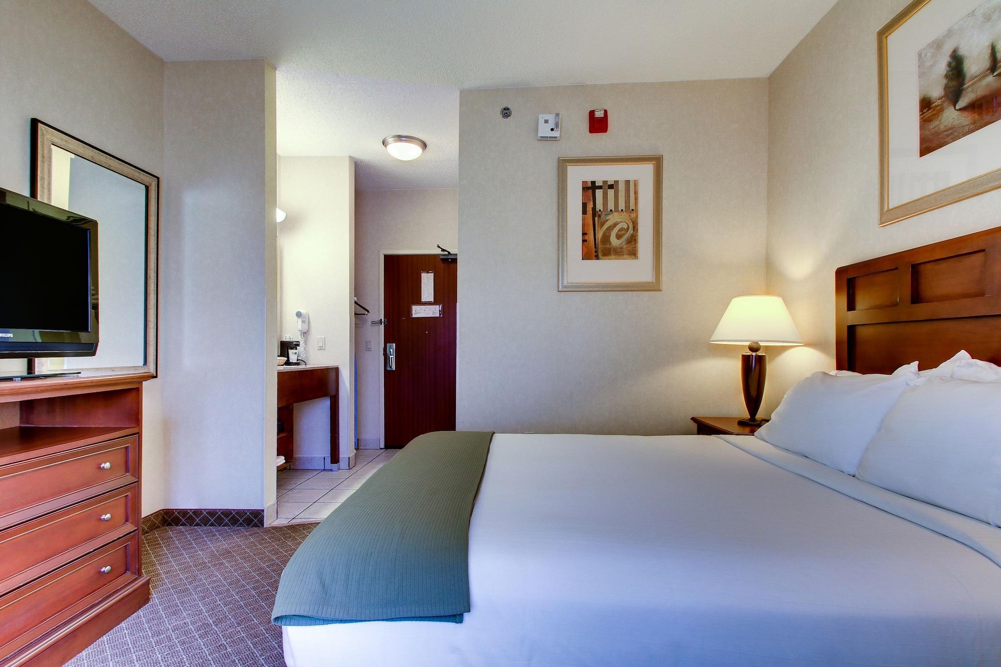 Baymont By Wyndham Kirksville University Area Exterior photo