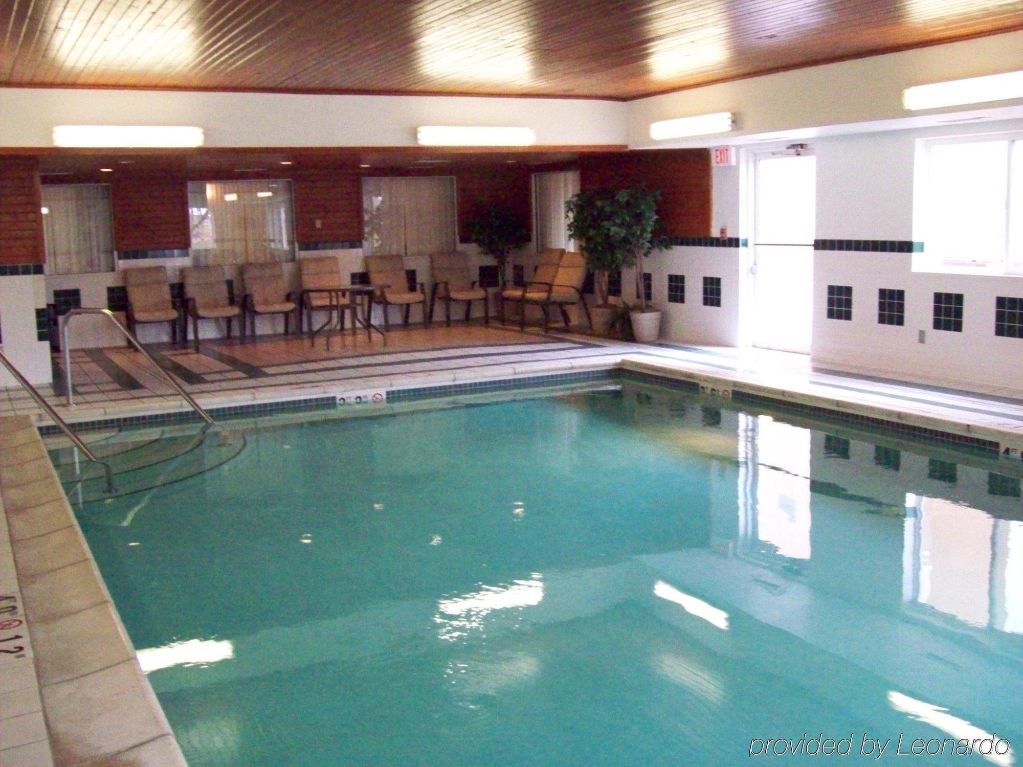 Baymont By Wyndham Kirksville University Area Exterior photo